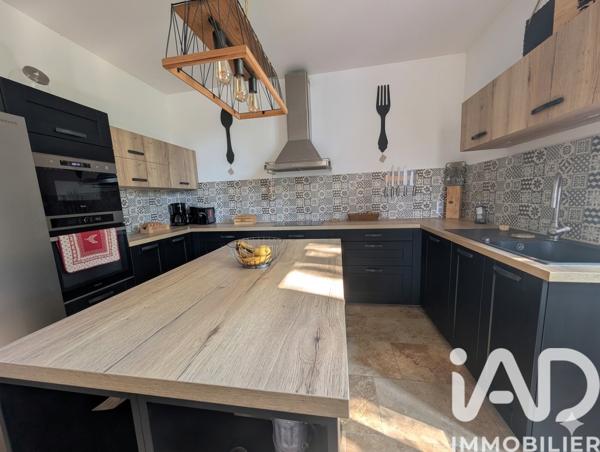 Maison à vendre 6 pièces 175 m² Saint-Rémy-de-Provence