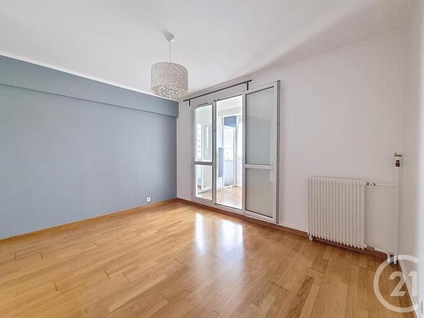 Appartement F4 à vendre  4 pièces - 82,11 m2 COLOMBES - 92