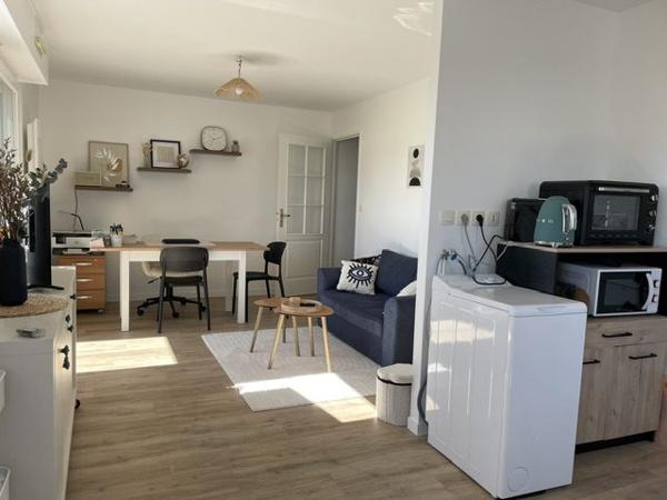 APPARTEMENT T2 AVEC GARAGE