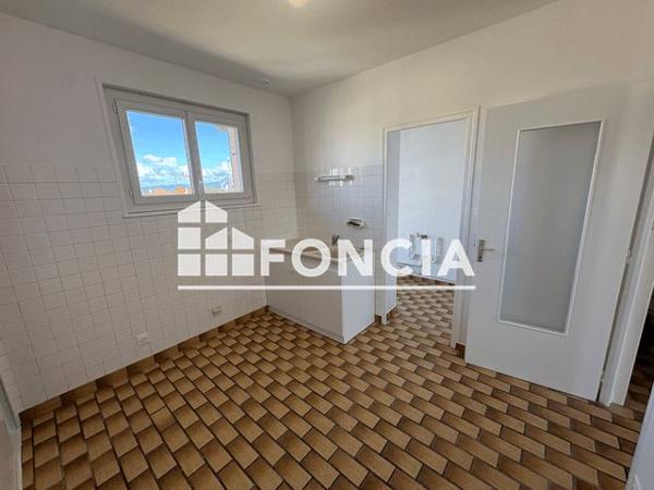 Location Appartement 3 pièces 66.55 m² - LA RINA Loyettes 01360