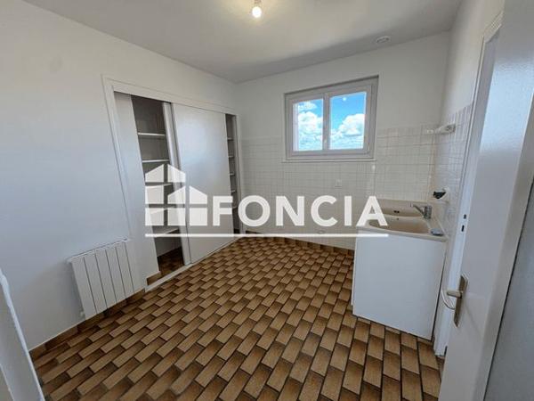 Location Appartement 3 pièces 66.55 m² - LA RINA Loyettes 01360