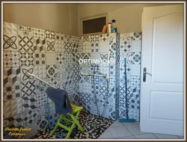 Propriété à vendre 10 pièces Proche de BARBEZIEUX SAINT HILAIRE (16)