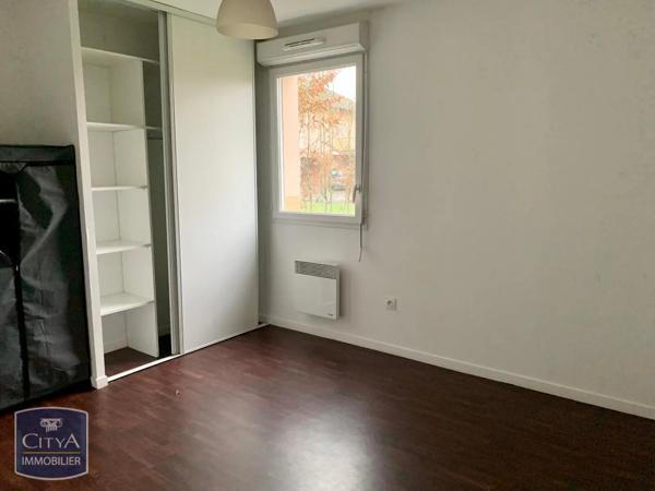 Appartement à louer 2 pièces 45.58m² Condé-sur-l'Escaut (59163)