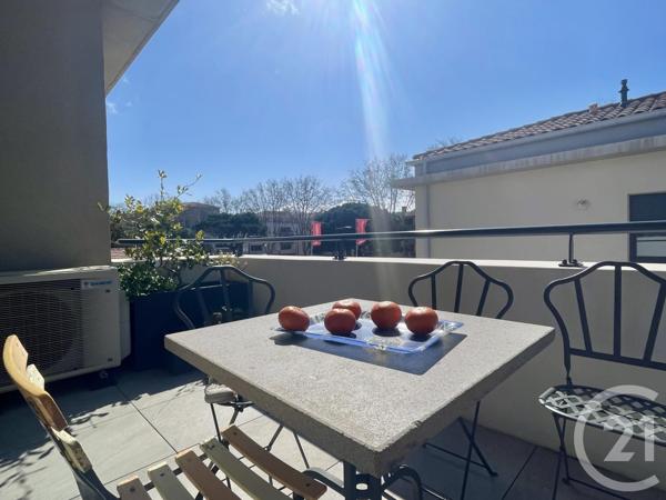 Appartement T3 à vendre  4 pièces - 82 m2 SIX FOURS LES PLAGES - 83