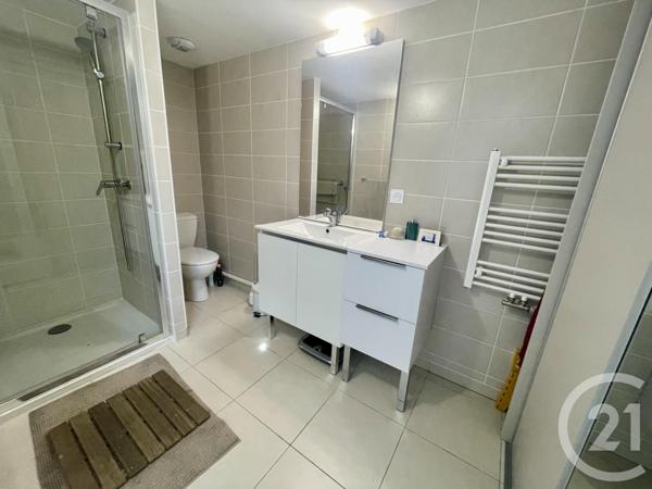 Appartement T3 à vendre  4 pièces - 82 m2 SIX FOURS LES PLAGES - 83