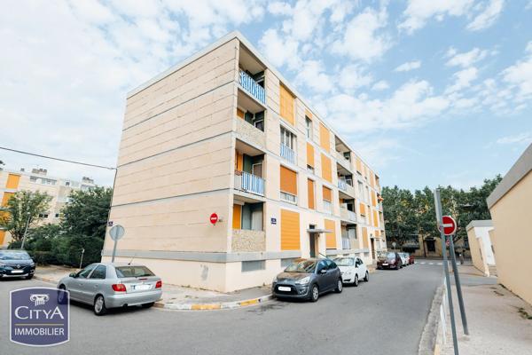Appartement à vendre 3 pièces 61m² Marignane (13700)