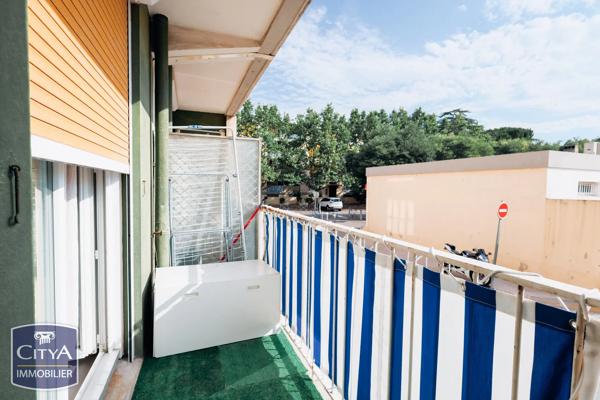 Appartement à vendre 3 pièces 61m² Marignane (13700)