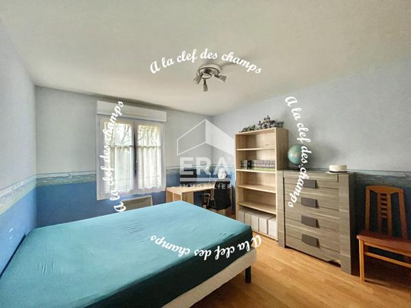 Maison Les Molieres 8 pièce(s) 176.6 m2