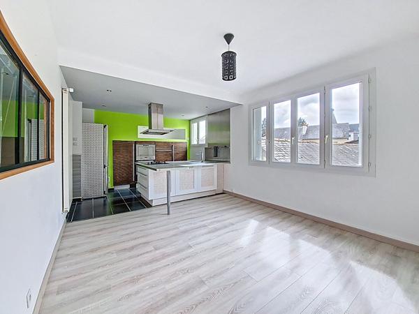 Appartement rue chef de Ville