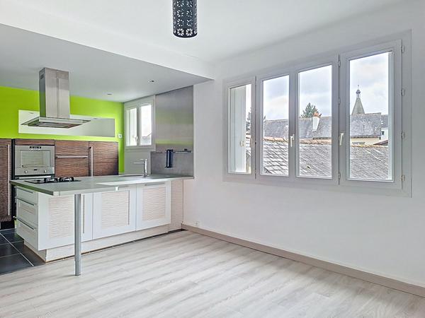 Appartement rue chef de Ville