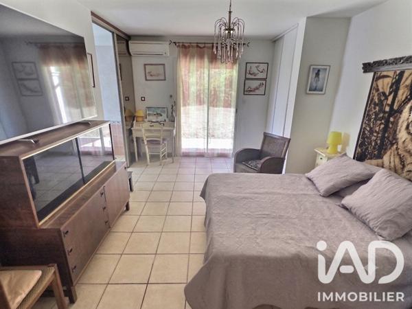 Maison à vendre 5 pièces 137 m² Bandol