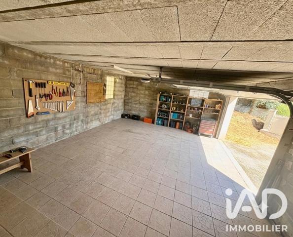 Maison à vendre 5 pièces 137 m² Bandol