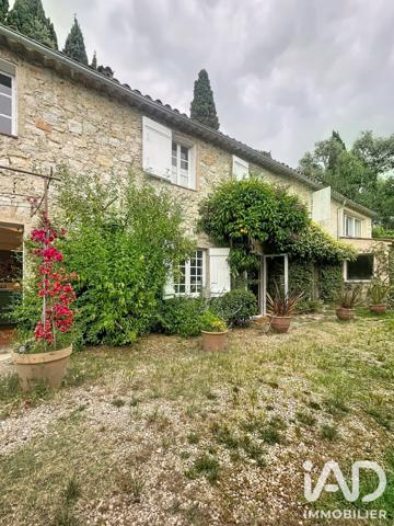 Maison à vendre 6 pièces 170 m² Grasse