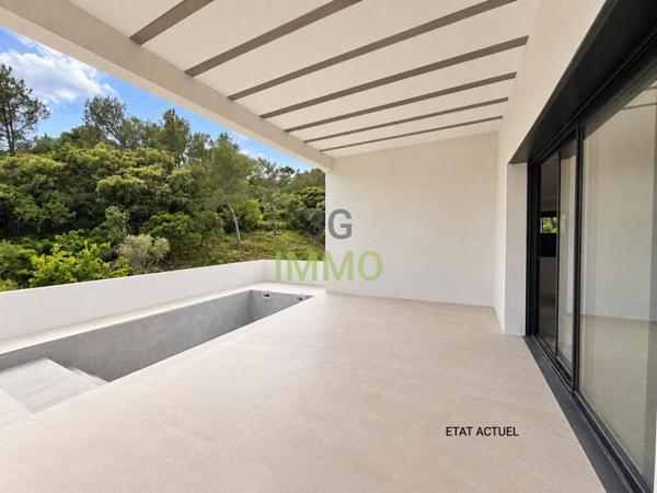Vente / Autre à Nîmes (30000)