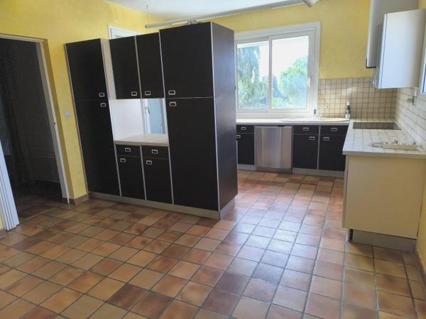 Vente / Maison avec dépendance