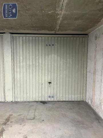 Parking à louer Fréjus (83600)