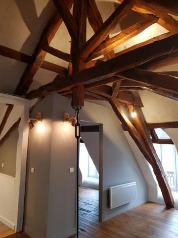 Immeuble Montignac Lascaux 13 pièce(s) 338 m2