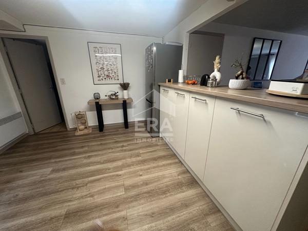 Maison d'environ 130 m² avec jardin sur trois faces