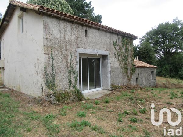 House for sale 4 rooms 65 m² Moncoutant-sur-Sèvre