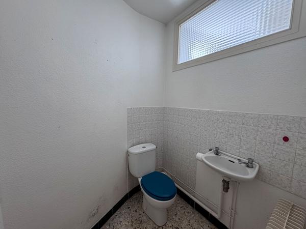 Immeuble de 3 appartements distincts + garage à Enval