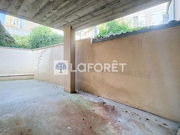 Location local commercial Parthenay - 75 m² - 750 €/mois