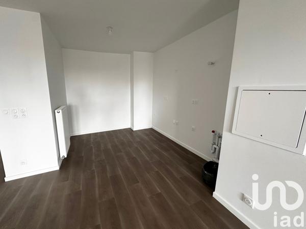 Appartement 2 pièces de 52 m² à Bobigny (93000)