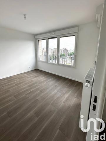 Appartement 2 pièces de 52 m² à Bobigny (93000)