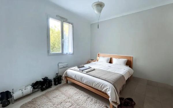 Maison à vendre    4 pièces •  Nîmes