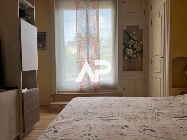 Maison Montmorency 7 pièce(s) 159 m2 €699 000 ** - Référence 1382