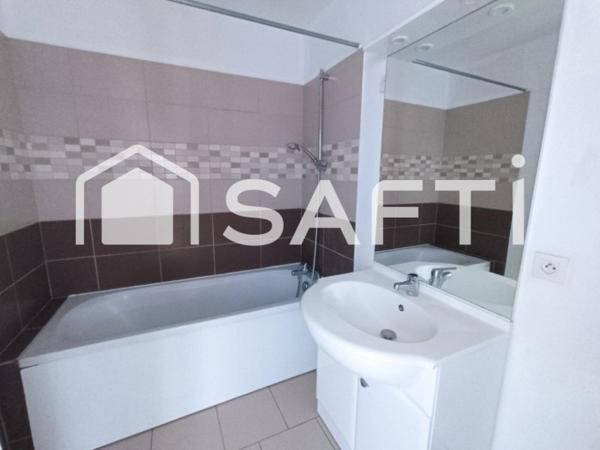 Appartement de 67M2 , 3 pieces ,2 chambres,2 BALCONS