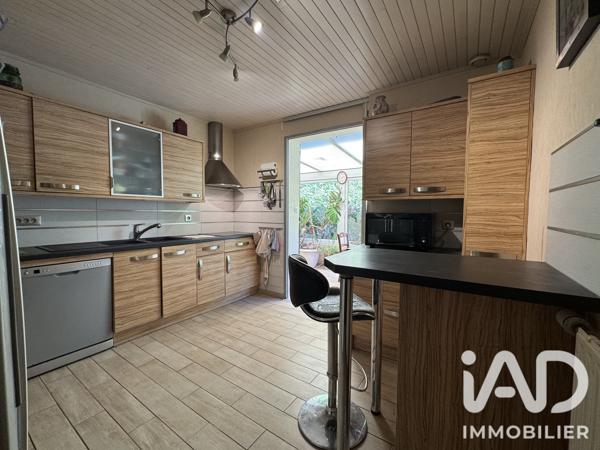 Maison à vendre 5 pièces 192 m² Lèves