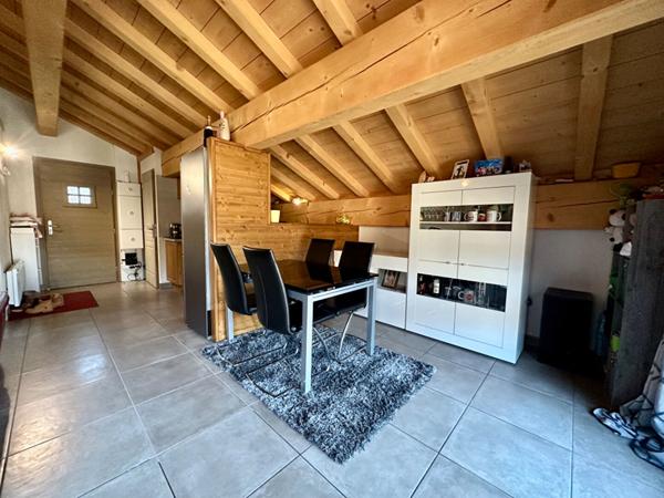 APPARTEMENT T3 traversant avec GARARGE et TERRASSE de 30m² , Bourg saint maurice APPARTEMENT T3 traversant avec GARARGE et TERRASSE de 30m² , Bourg saint maurice