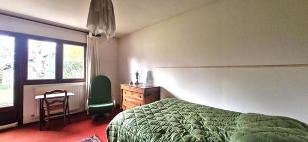 MAISON TRADITIONNELLE DE PLAIN PIED ET SON ANNEXE