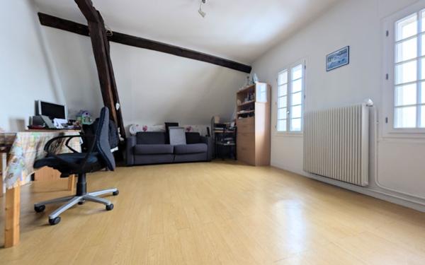 Appartement à vendre    2 pièces • 45,08 m2 Chartres