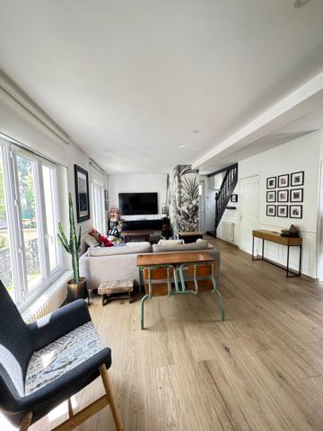 Belle maison familiale 6 pièces à vendre – 115 m² avec jardin et garage double – Aulnay-sous-Bois 12 minutes de Paris