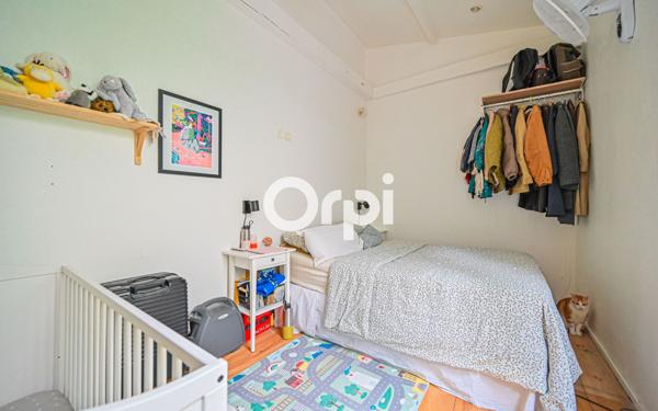 Appartement à vendre    3 pièces • 41,10 m2 Paris 20