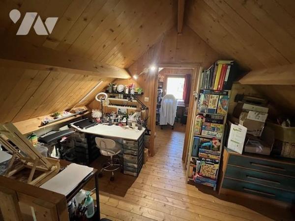 VALORBIQUET MAISON CHALET RARE A LA VENTE EN BORD DE L'ORBIQUET