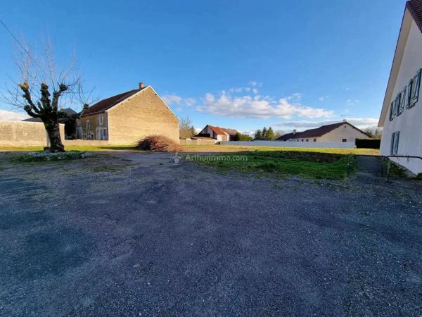 Vente Terrain 1289 m2 à Saint-Blin
