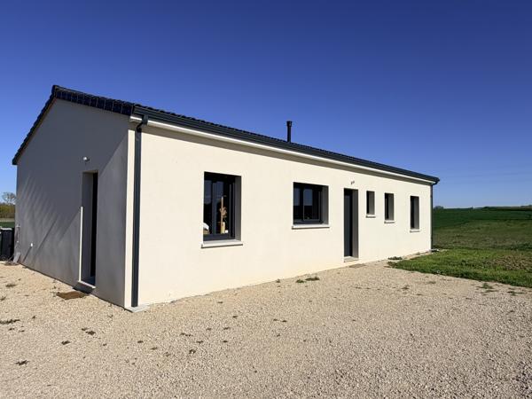 Maison 4 pièce(s) 3 chambre(s) 92.7 m²