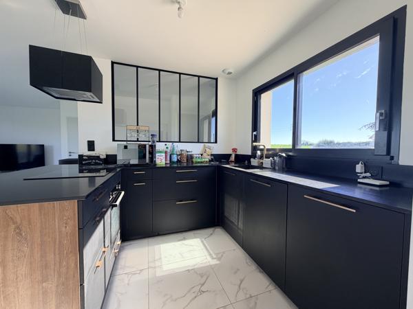 Maison 4 pièce(s) 3 chambre(s) 92.7 m²