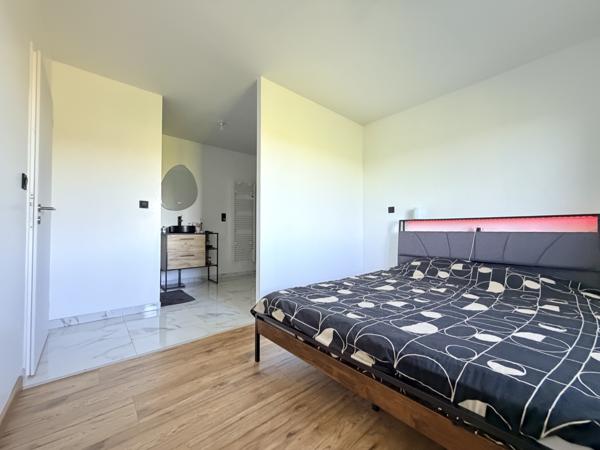 Maison 4 pièce(s) 3 chambre(s) 92.7 m²