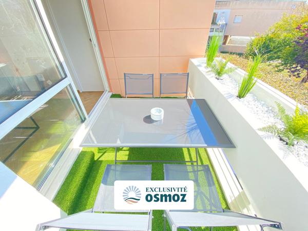 Appartement type 2 avec terrasse et parking à quelques pas de la plage !