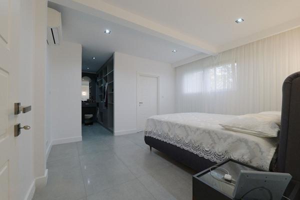 Maison Nanterre 5 pièce(s) 165 m2