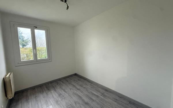 Maison à louer    3 pièces • 75,40 m2 Magny-en-Vexin