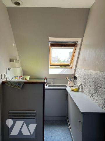 Un immeuble de rapport à usage de commerce et d'habitation d'environ 280m² actuellement loué, s...