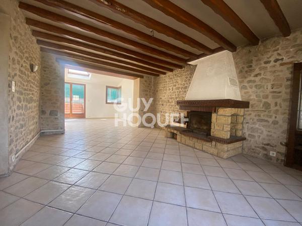 Maison en pierre de caractère - Charme et authenticité