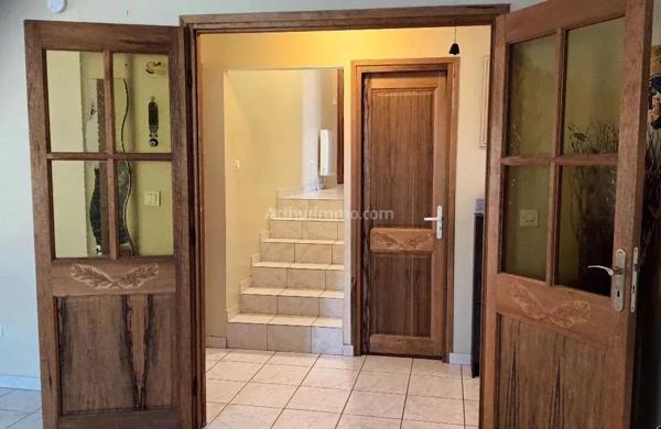 Location                                                      Maison
                        
                     5 pièces                      117 m2                     à Digne-les-Bains