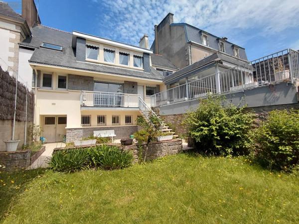 Achat - Maison | Maison de ville Pontivy 56300 8 pièces 215 m 2 576 m 2
