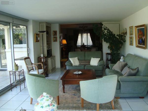 Achat - Maison | Maison de ville Pontivy 56300 8 pièces 215 m 2 576 m 2