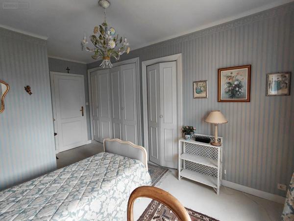 Achat - Maison | Maison de ville Pontivy 56300 8 pièces 215 m 2 576 m 2